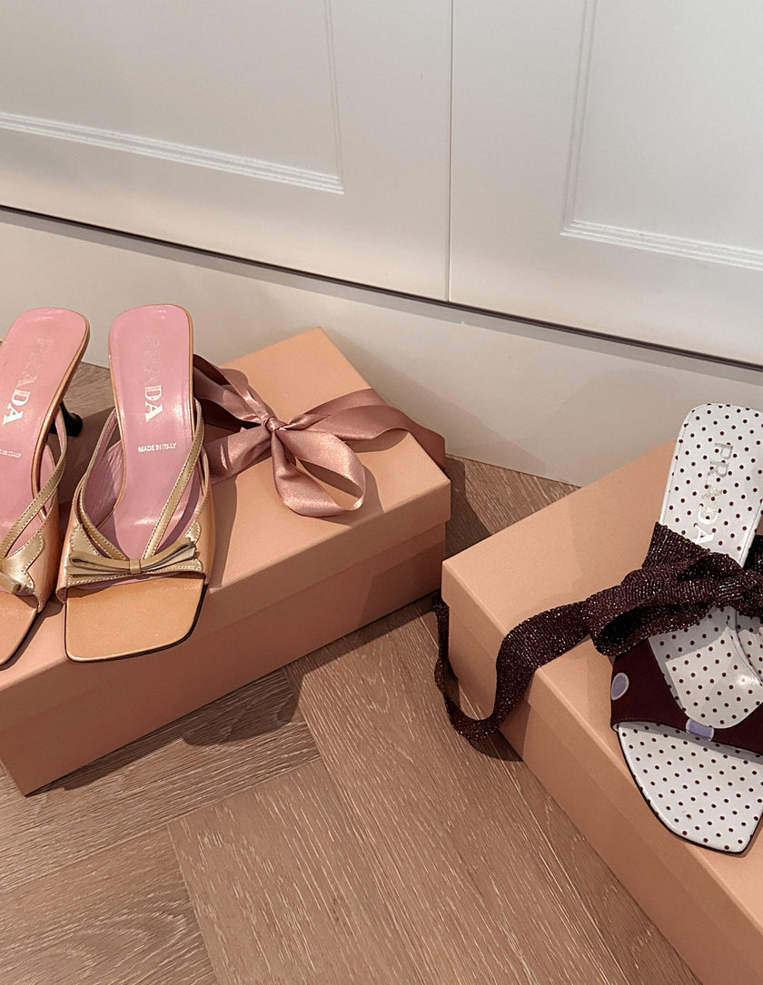 Prada S/S 2000 Archive Bow Mules (36.5)