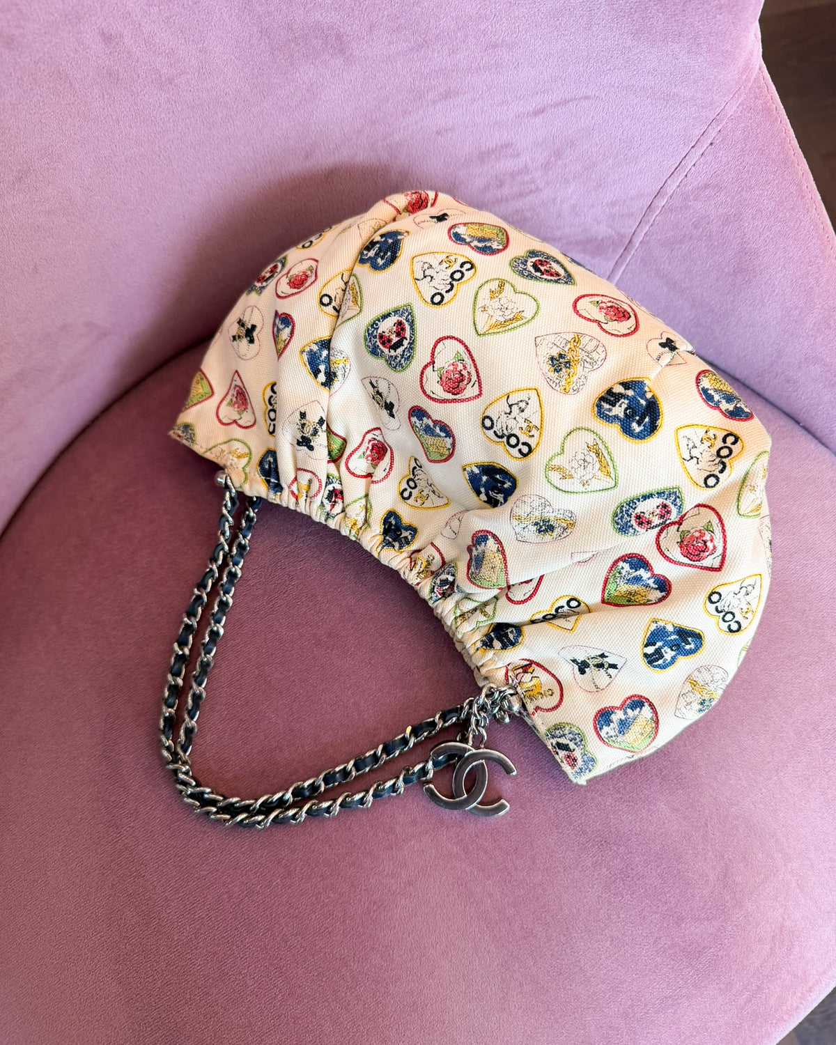 Chanel Coco Hearts 2006 Valentine Chain Handbag