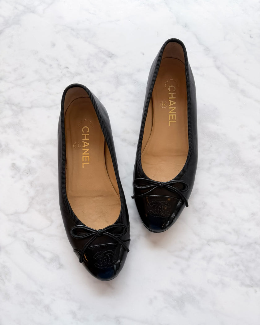 Chanel Black Leather Patent Cap Toe CC Ballet Flats (36.5)