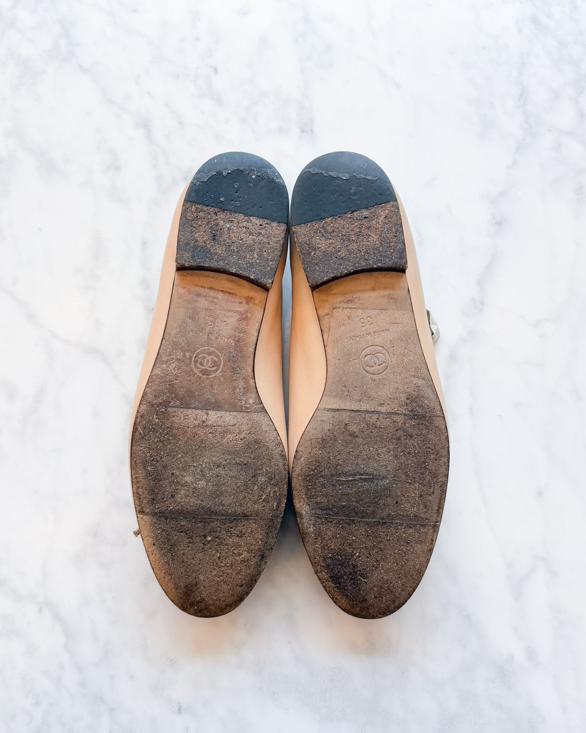 Chanel Beige and Black Two Tone Ballet Flats (35)