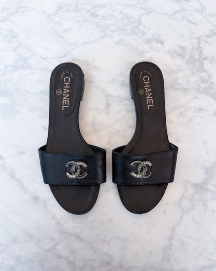 Chanel Black Leather Crystal CC Slide Sandals (37)