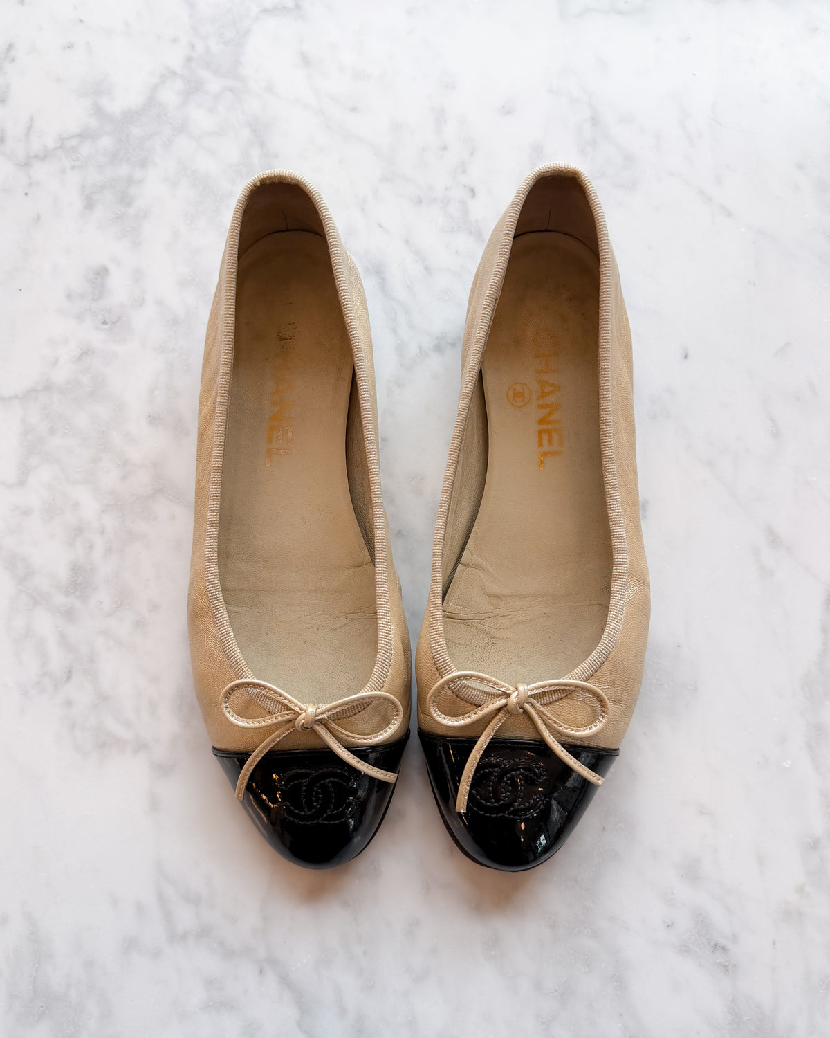 Chanel Champagne Metallic & Black Patent Cap-Toe Ballet Flats (37)