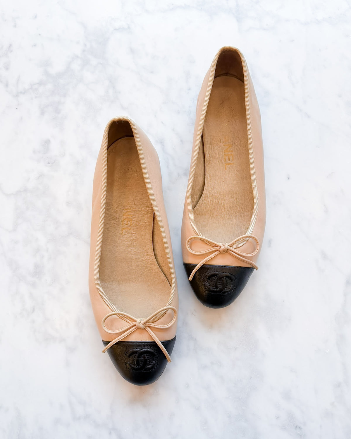 Chanel Beige and Black Two Tone Ballet Flats (35)