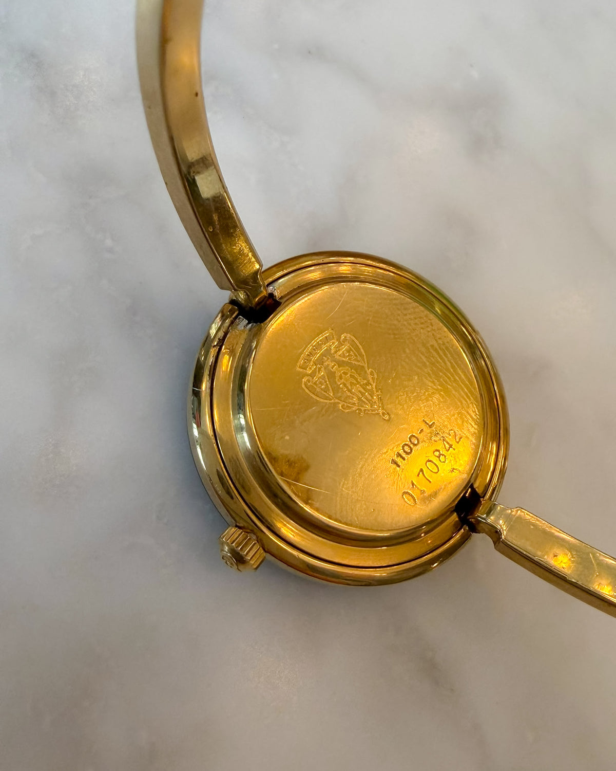 Vintage Gucci 345 Gold Bangle Watch with 12 Interchangeable Bezels & Box