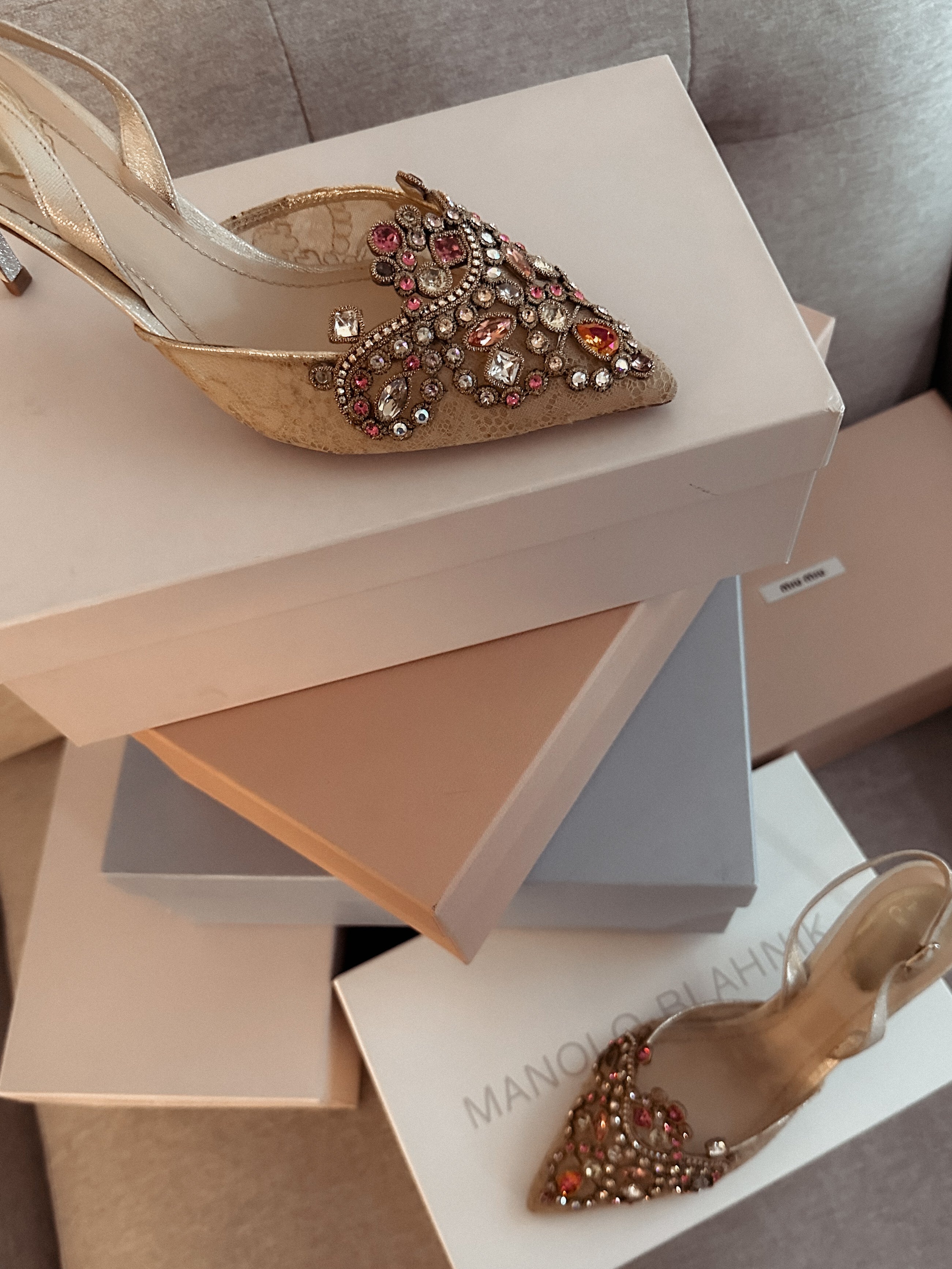 René Caovilla Sparkly Embellished Slingback Heels (39)