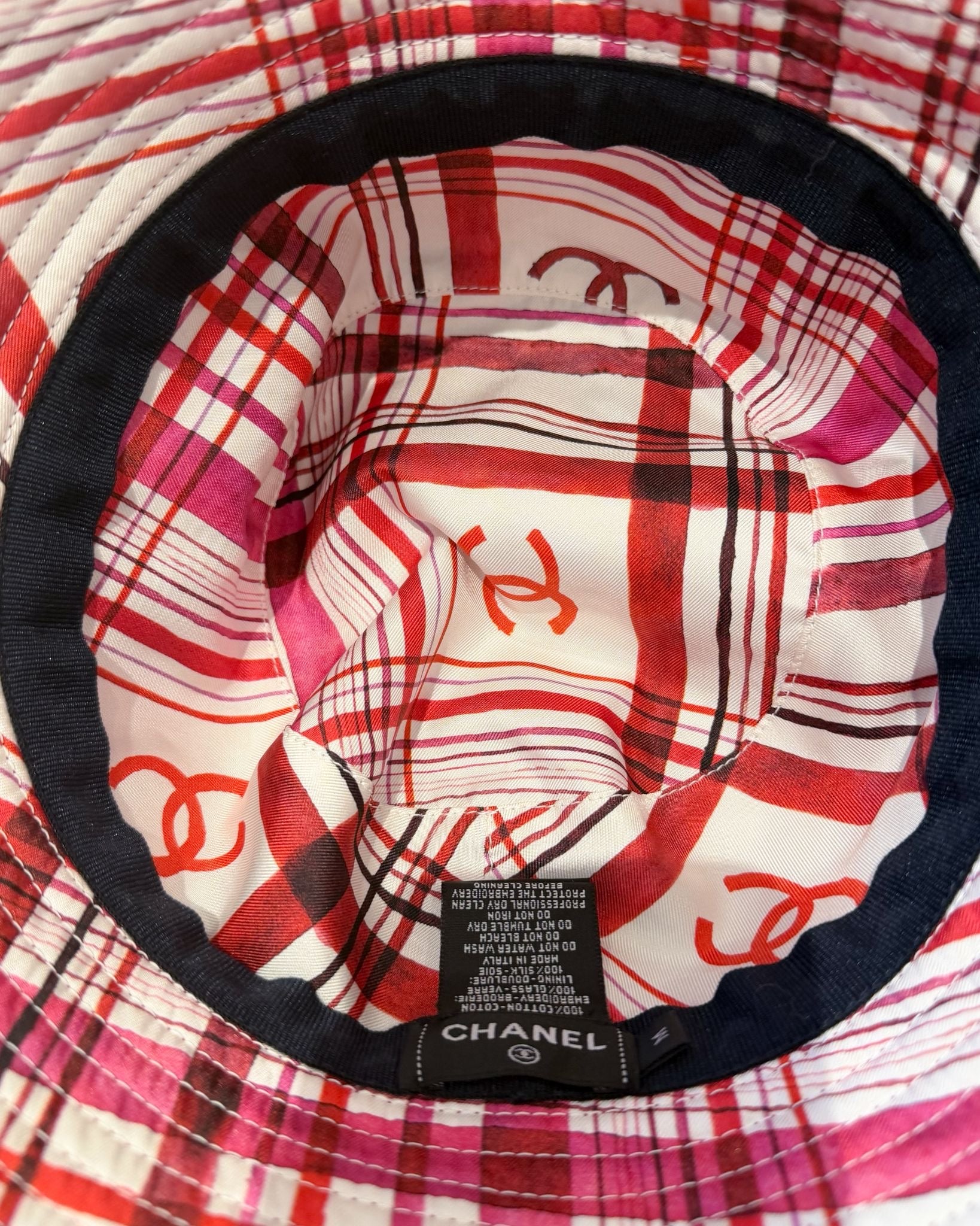Chanel Pink Bucket Hat (M)