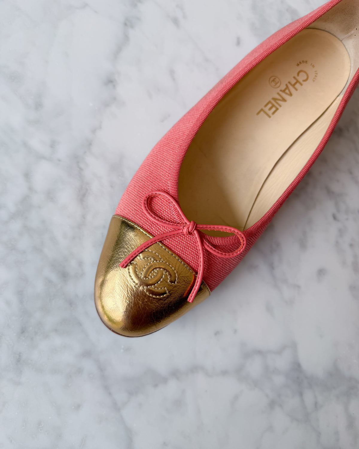 Chanel Coral Shimmer Gold CC Cap Toe Ballet Flats (41.5)