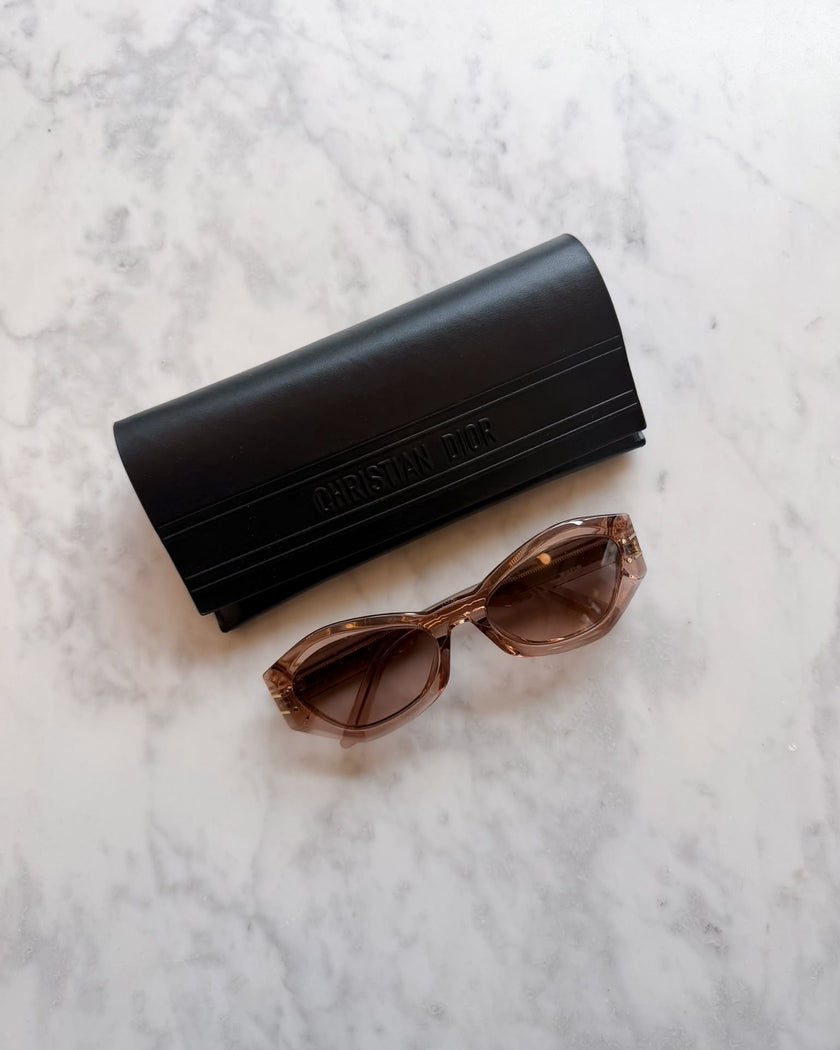 BRAND NEW Dior DiorSignature Pink Transparent Oval Sunglasses with Original Box & Case RRP £440