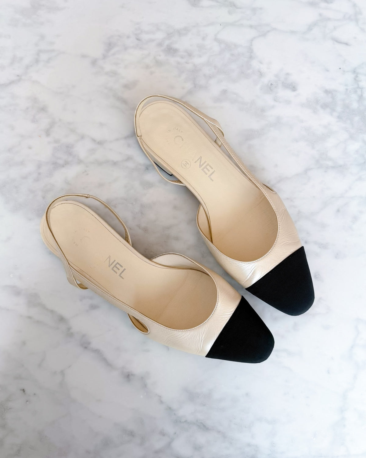 Chanel Pearl White & Black CC Cap Toe Slingbacks (36.5)