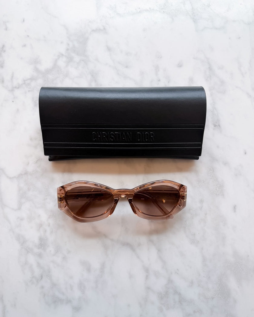 BRAND NEW Dior DiorSignature Pink Transparent Oval Sunglasses with Original Box & Case RRP £440