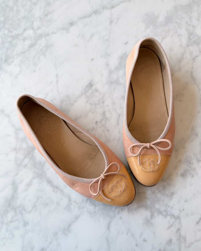 Chanel Powder Pink and Beige Two Tone Ballet Flats (35)