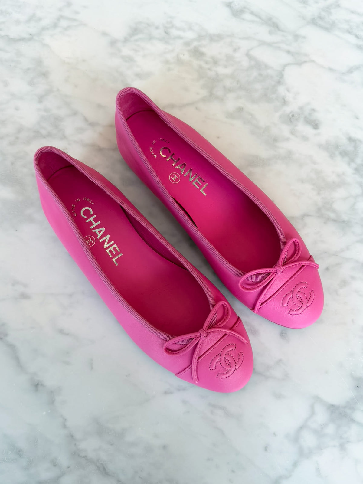Chanel Bubblegum Pink Leather CC Ballet Flats (35.5) - RARE