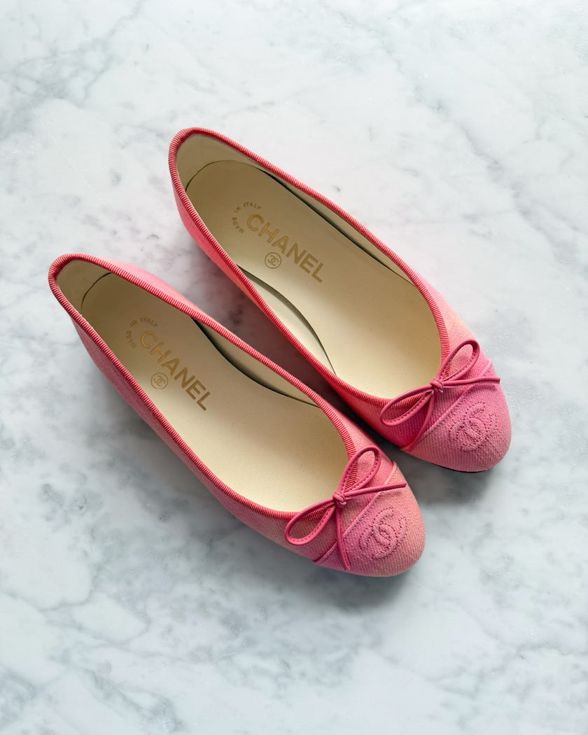 Chanel Peach Pink and Coral Canvas Ballet Flats (36) - VERY RARE