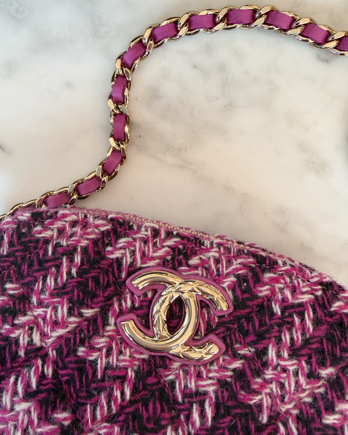 UNWORN Chanel Pink and Purple Tweed CC Chain Shoulder Bag with Gold Hardware