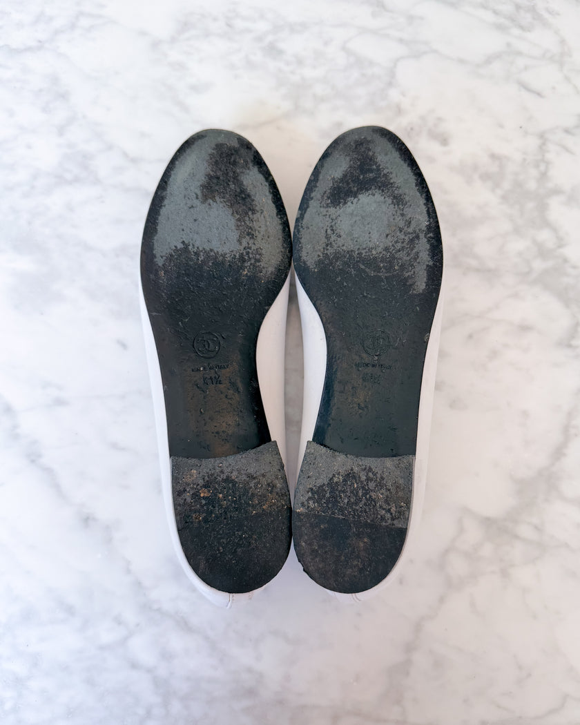 Chanel White Leather Black CC Cap Toe Ballet Flats (41.5)
