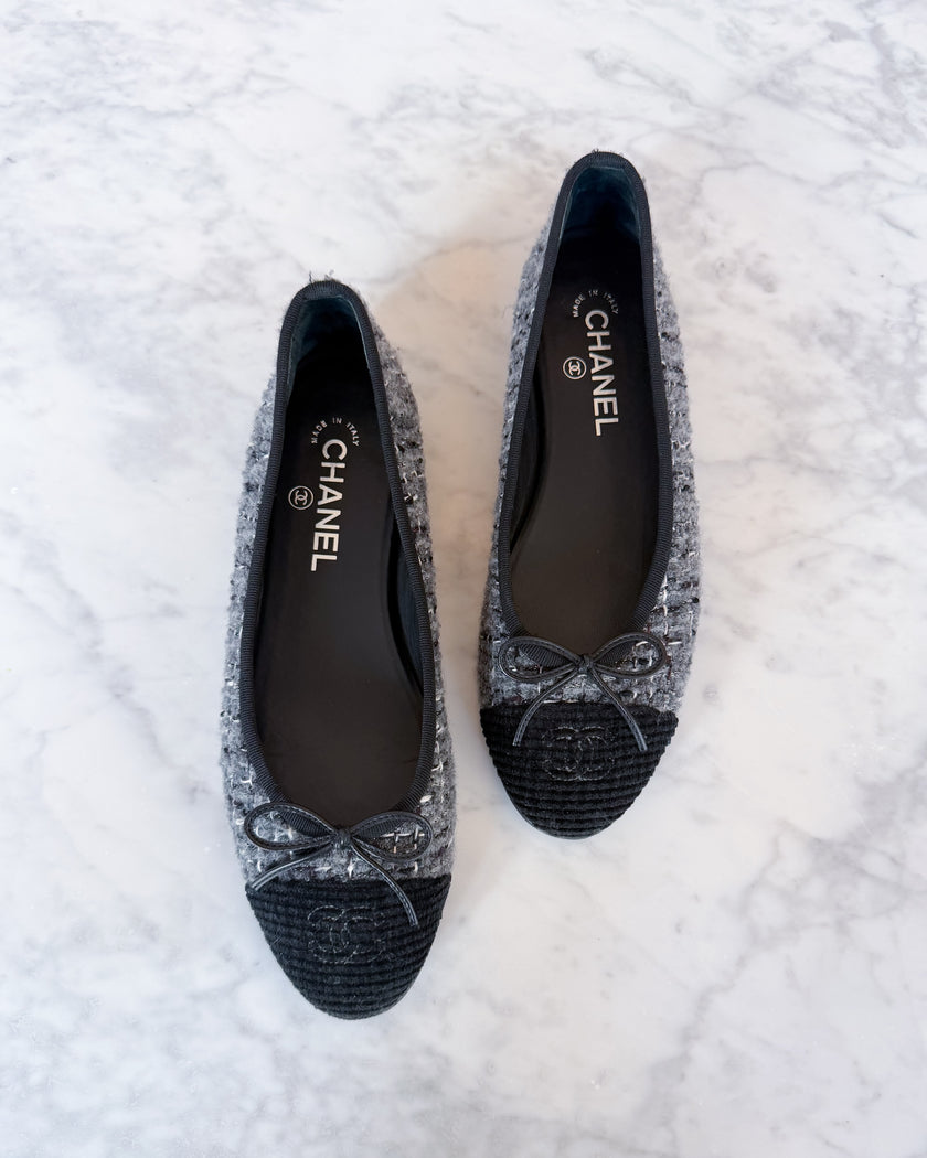 Chanel Grey & Black Tweed and Corduroy CC Toe Cap Ballet Flats (39.5)