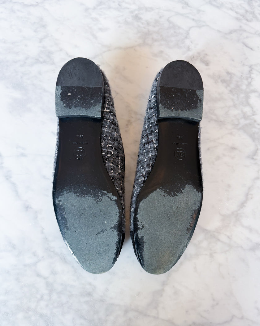Chanel Grey & Black Tweed and Corduroy CC Toe Cap Ballet Flats (39.5)