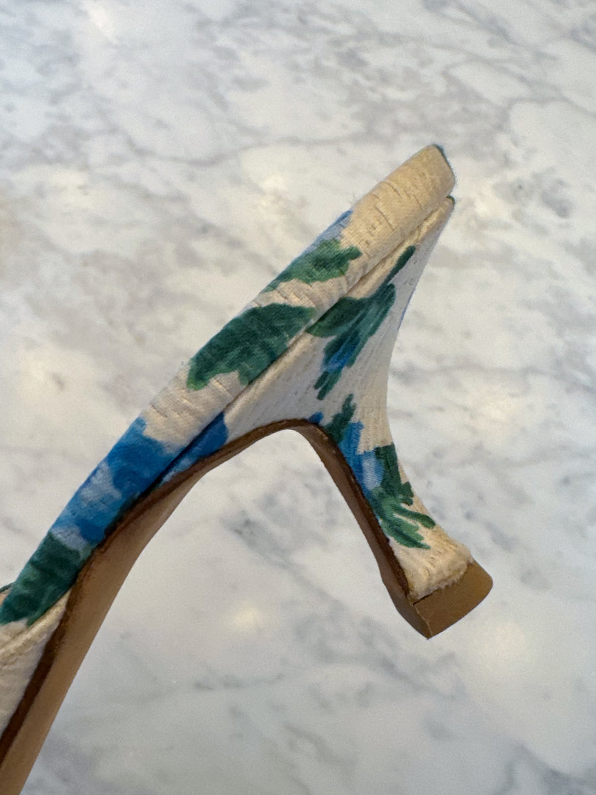 Manolo Blahnik Blue Floral Kitten Heel Mules (37.5)
