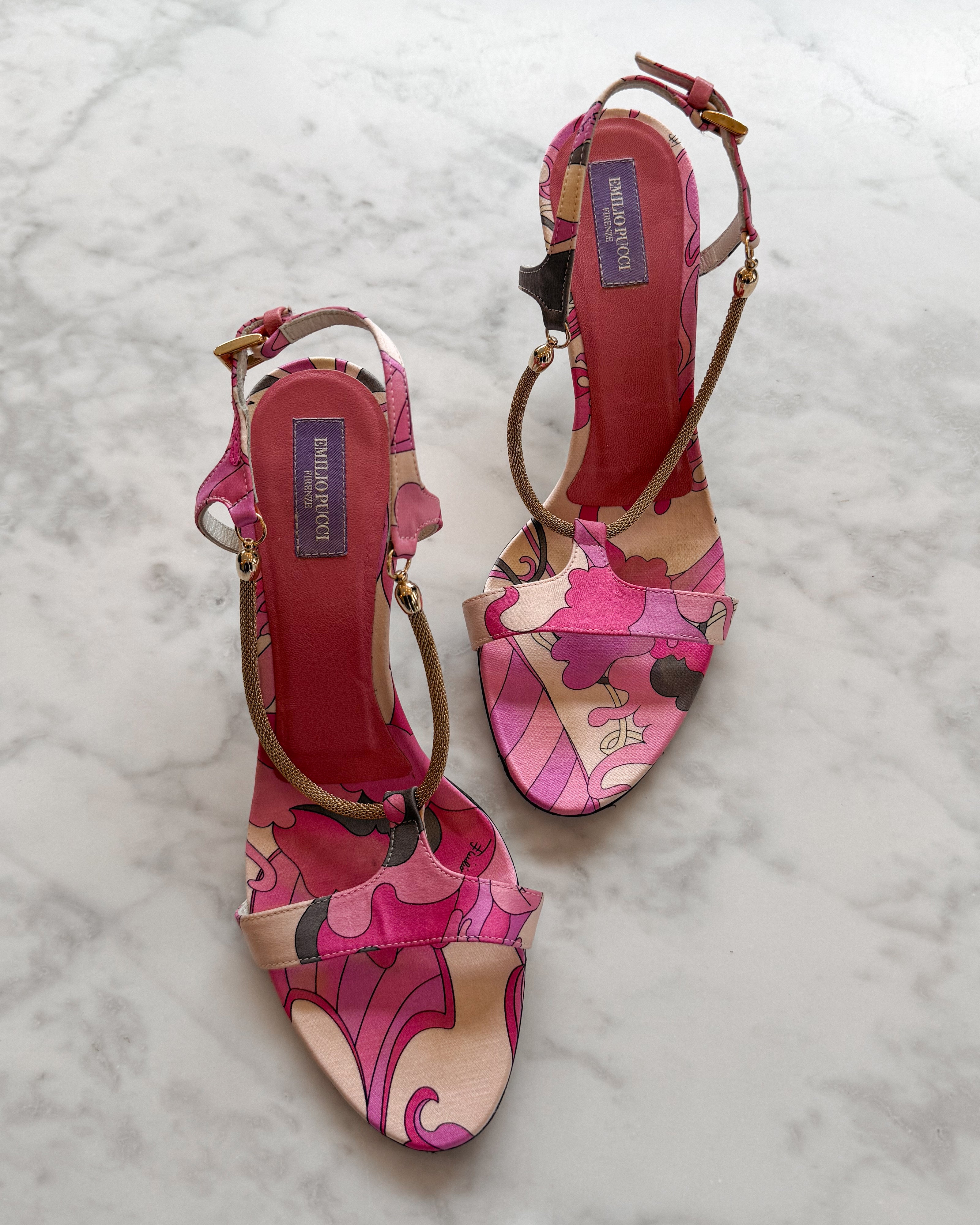 Emilio Pucci 2000s Pink Print Slingback Heels with Gold Chain Detail (35.5)