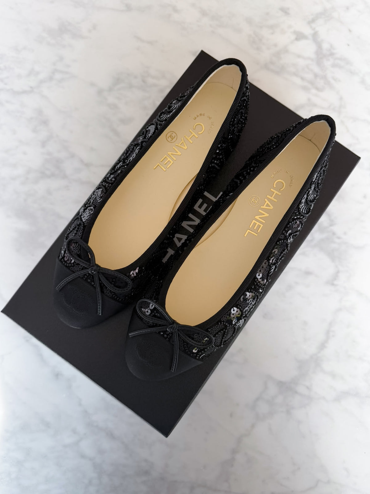 BRAND NEW Chanel 2025 Black Beaded & Sequin Camellia CC Ballet Flats (36.5) – VERY RARE