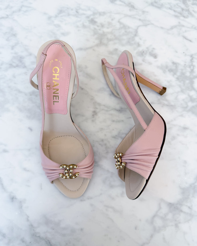 UNWORN Chanel Blush Pink Pearl CC Logo Slingback Heels (36.5) - VERY RARE