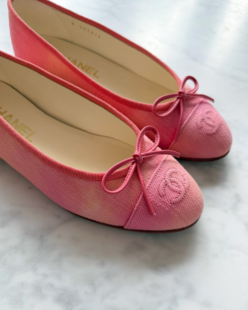Chanel Peach Pink and Coral Canvas Ballet Flats (36) - VERY RARE
