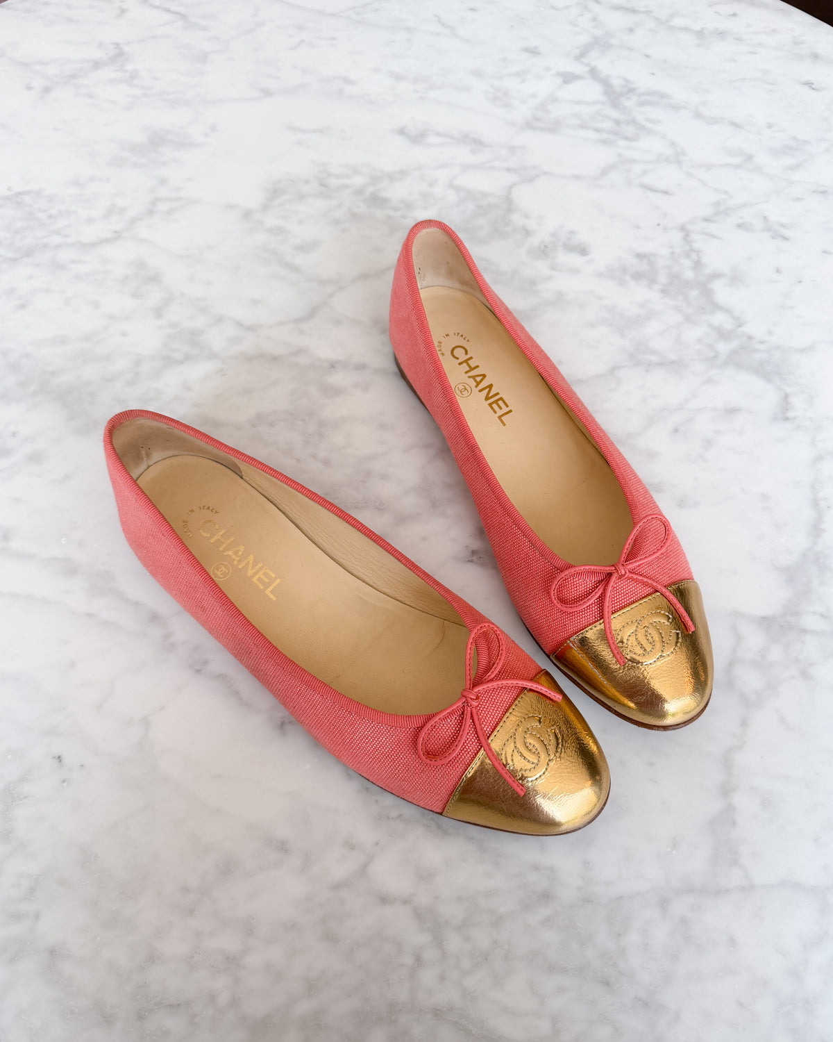 Chanel Coral Shimmer Gold CC Cap Toe Ballet Flats (41.5)