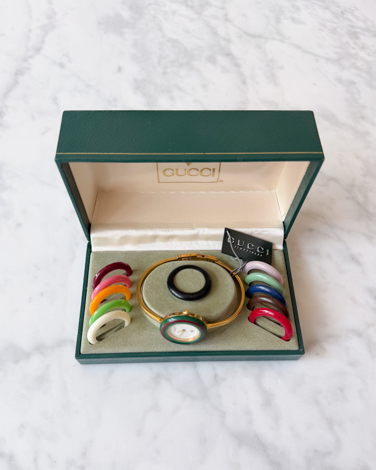 Gucci Vintage Change Bezel Watch – Full Set with 12 Pastel Bezels & Original Box and Tag