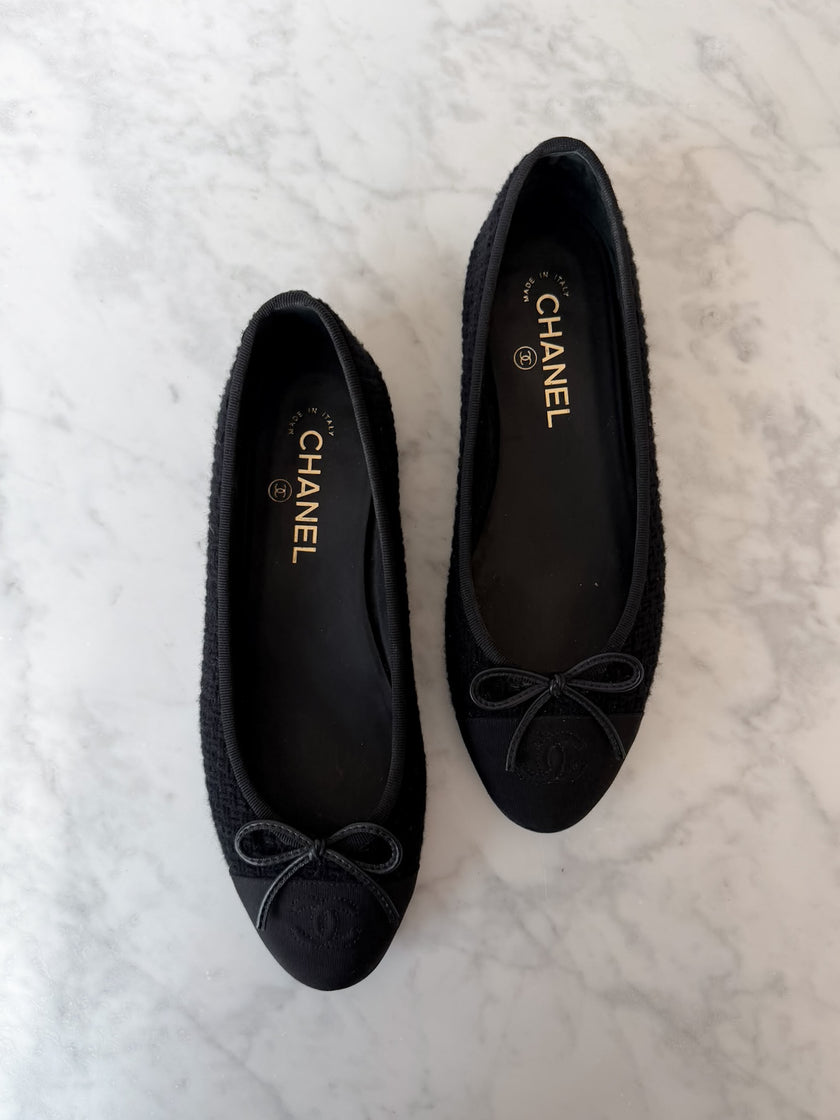 Chanel Black Tweed Timeless CC Ballet Flats (39.5)