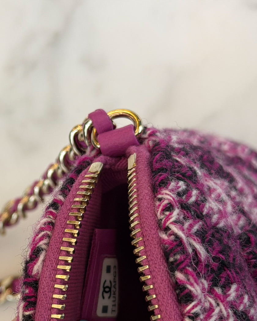 UNWORN Chanel Pink and Purple Tweed CC Chain Shoulder Bag with Gold Hardware