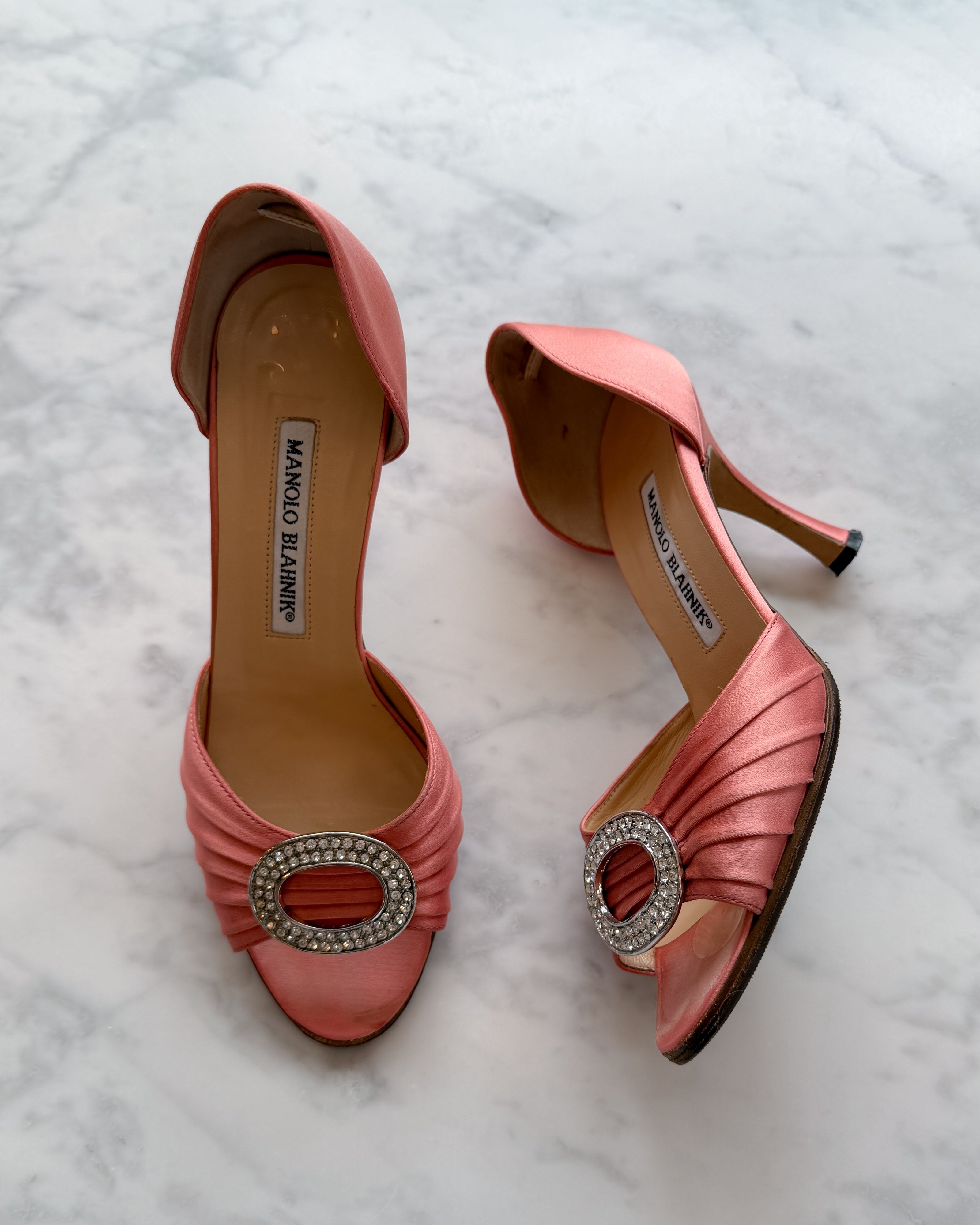 Manolo Blahnik Sedaraby Peach Pink Satin Heels with Crystal Buckle (35)