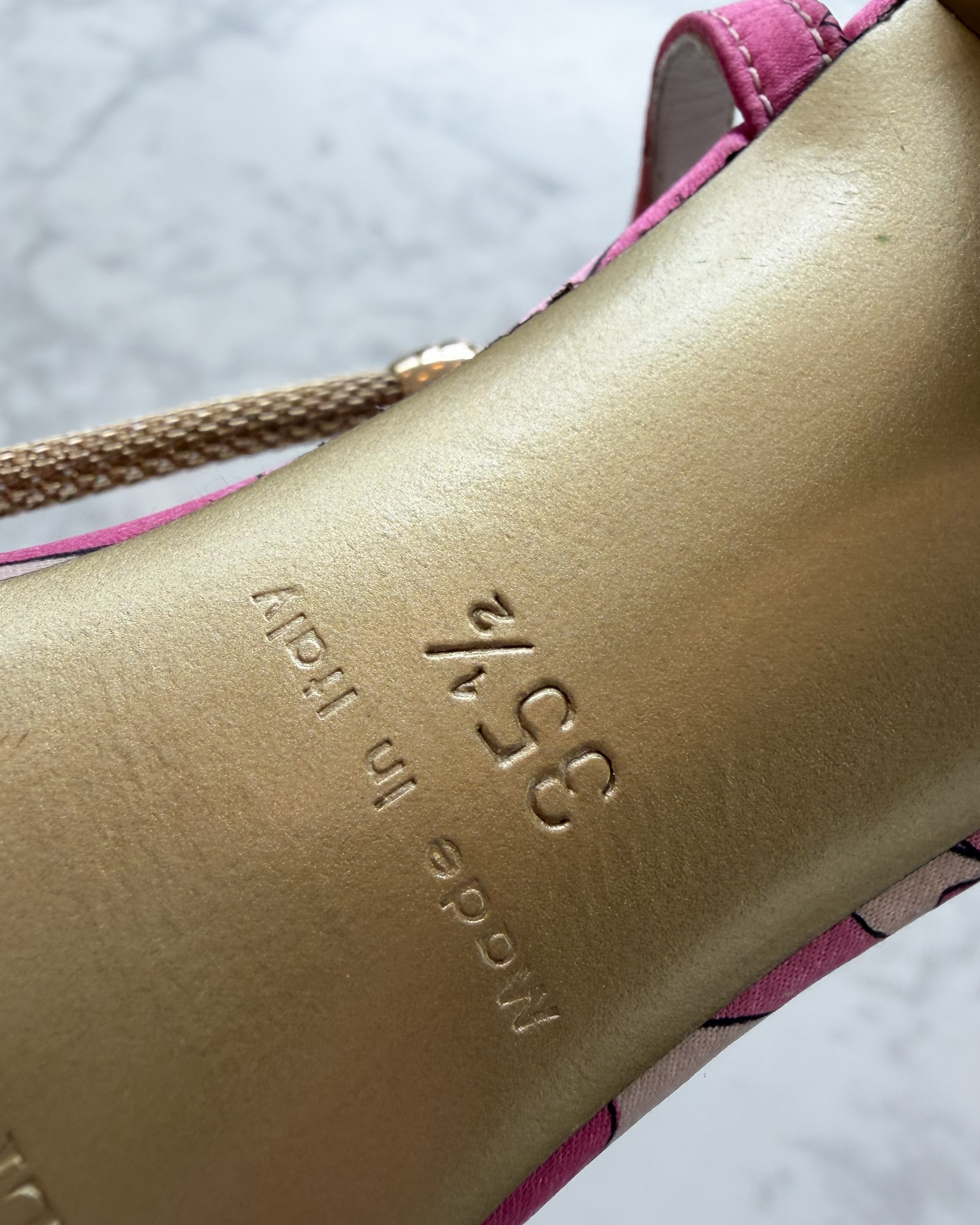 Emilio Pucci 2000s Pink Print Slingback Heels with Gold Chain Detail (35.5)