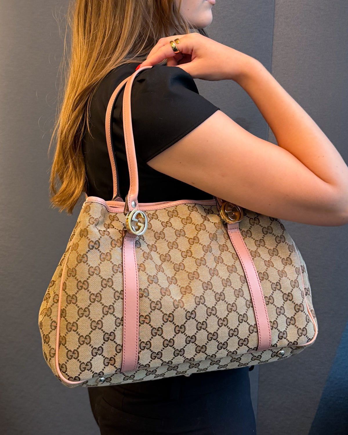 Gucci GG Twins Beige Monogram Canvas Tote Bag with Baby Pink Leather Trim
