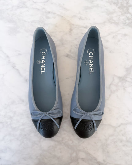 UNWORN Chanel Powder Blue Two-Tone CC Ballet Flats (37.5)
