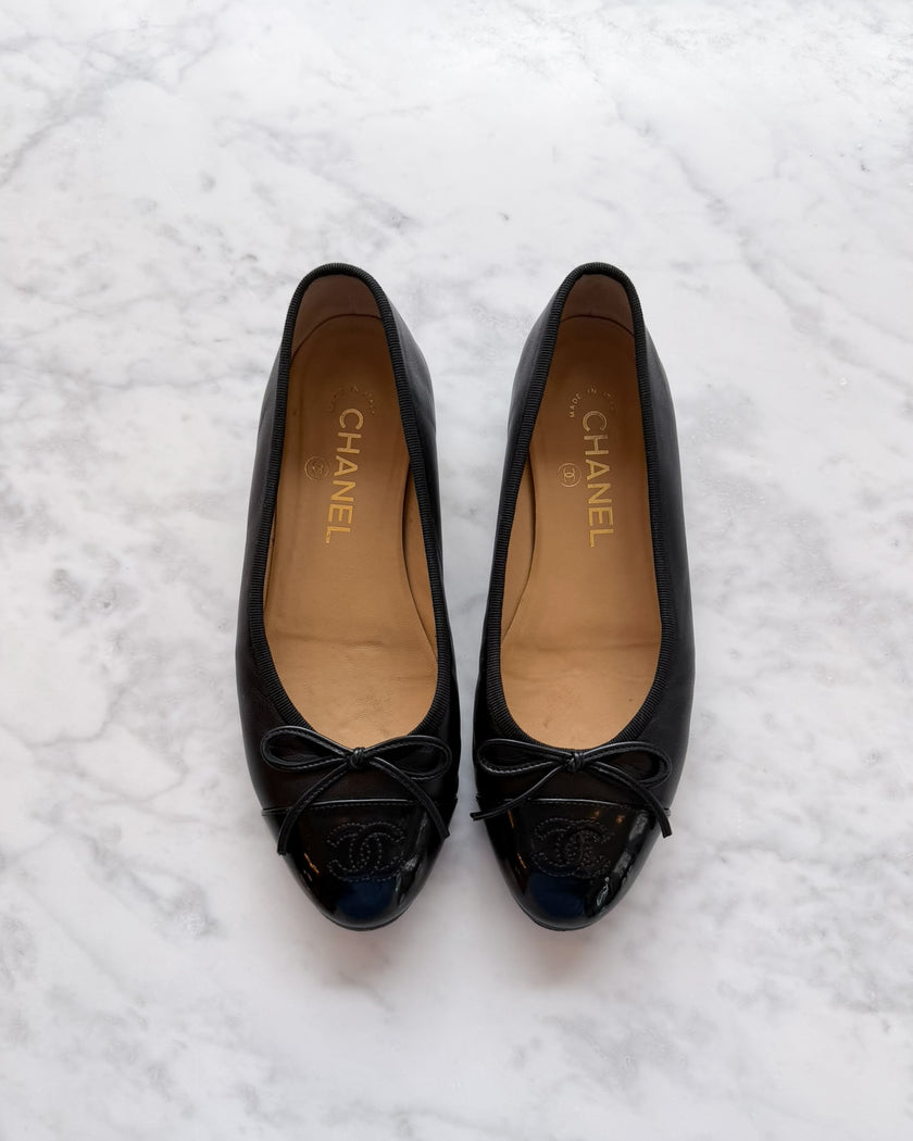 Chanel Black Leather Patent Cap Toe CC Ballet Flats (36.5)