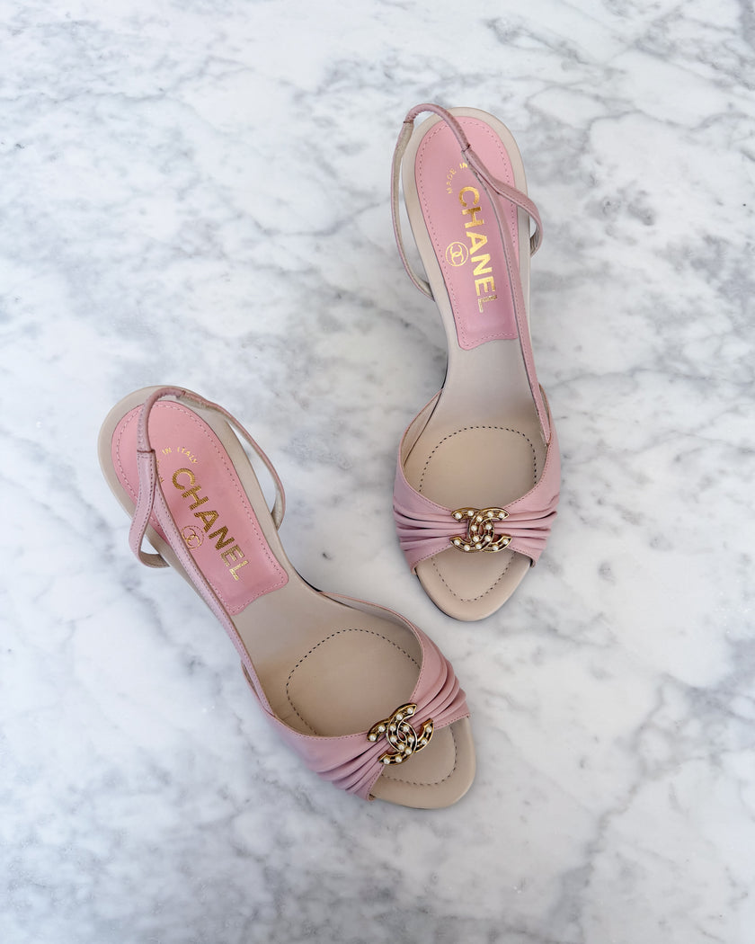 UNWORN Chanel Blush Pink Pearl CC Logo Slingback Heels (36.5) - VERY RARE