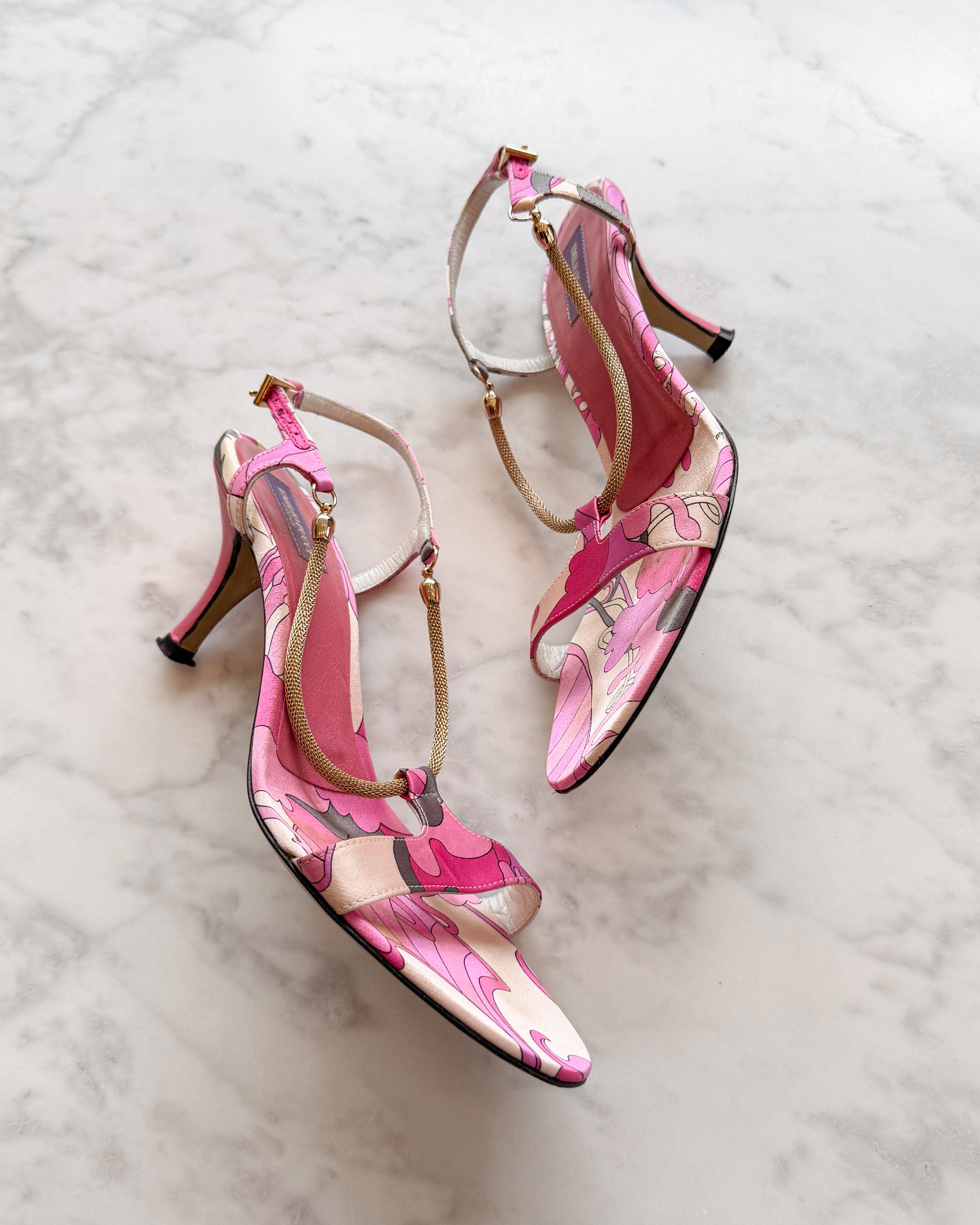 Emilio Pucci 2000s Pink Print Slingback Heels with Gold Chain Detail (35.5)