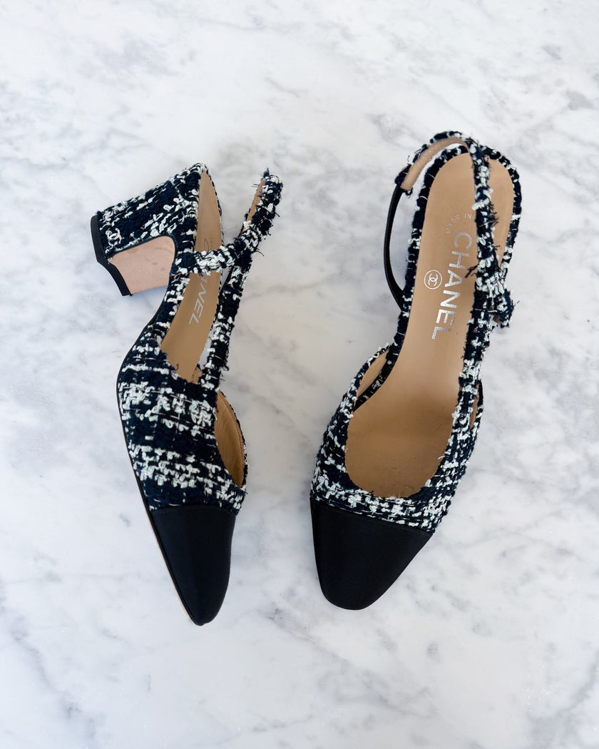 Chanel Navy Blue & Shimmer Tweed CC Slingbacks (38.5)