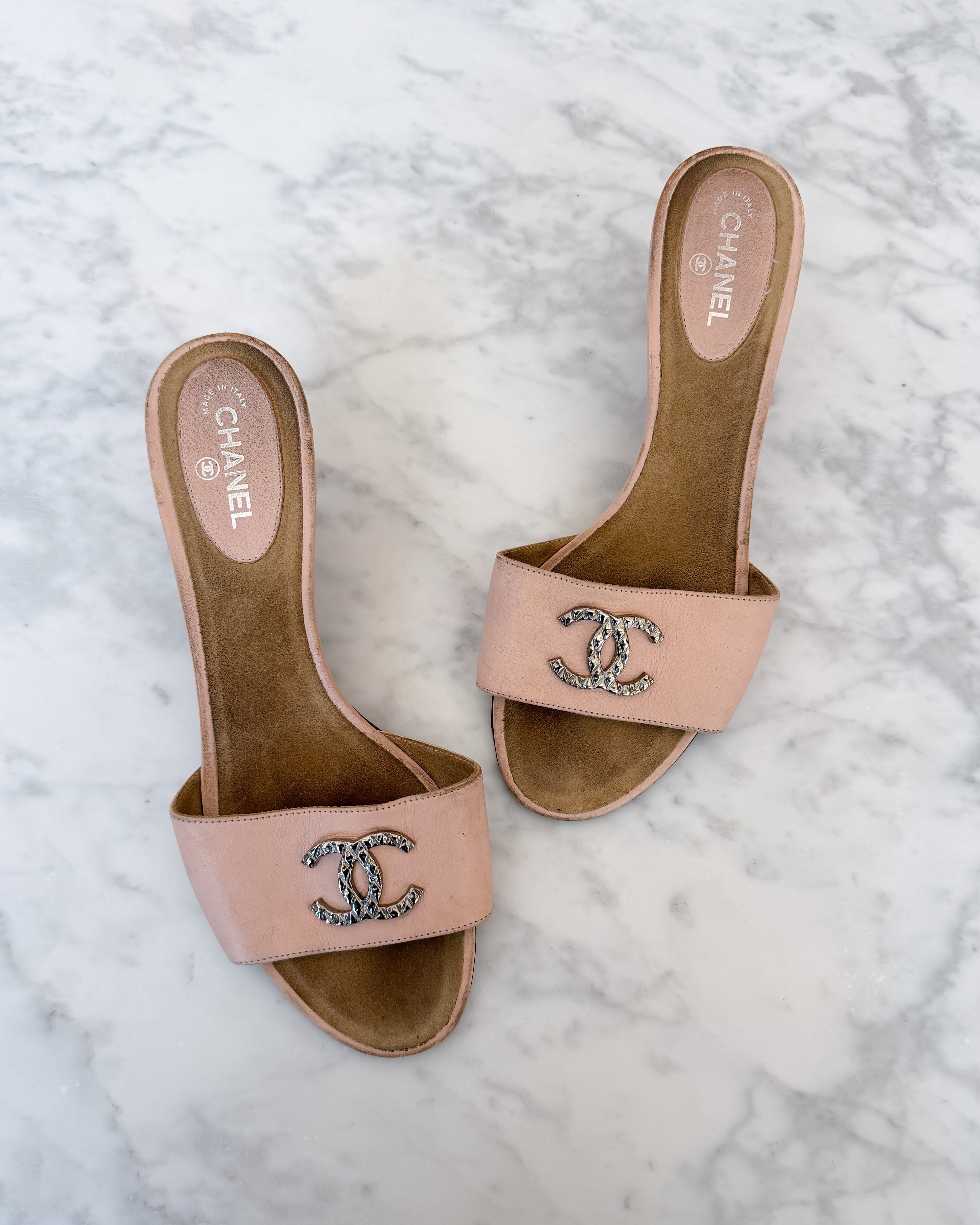Chanel Powder Pink Mules with CC Logo (37.5)